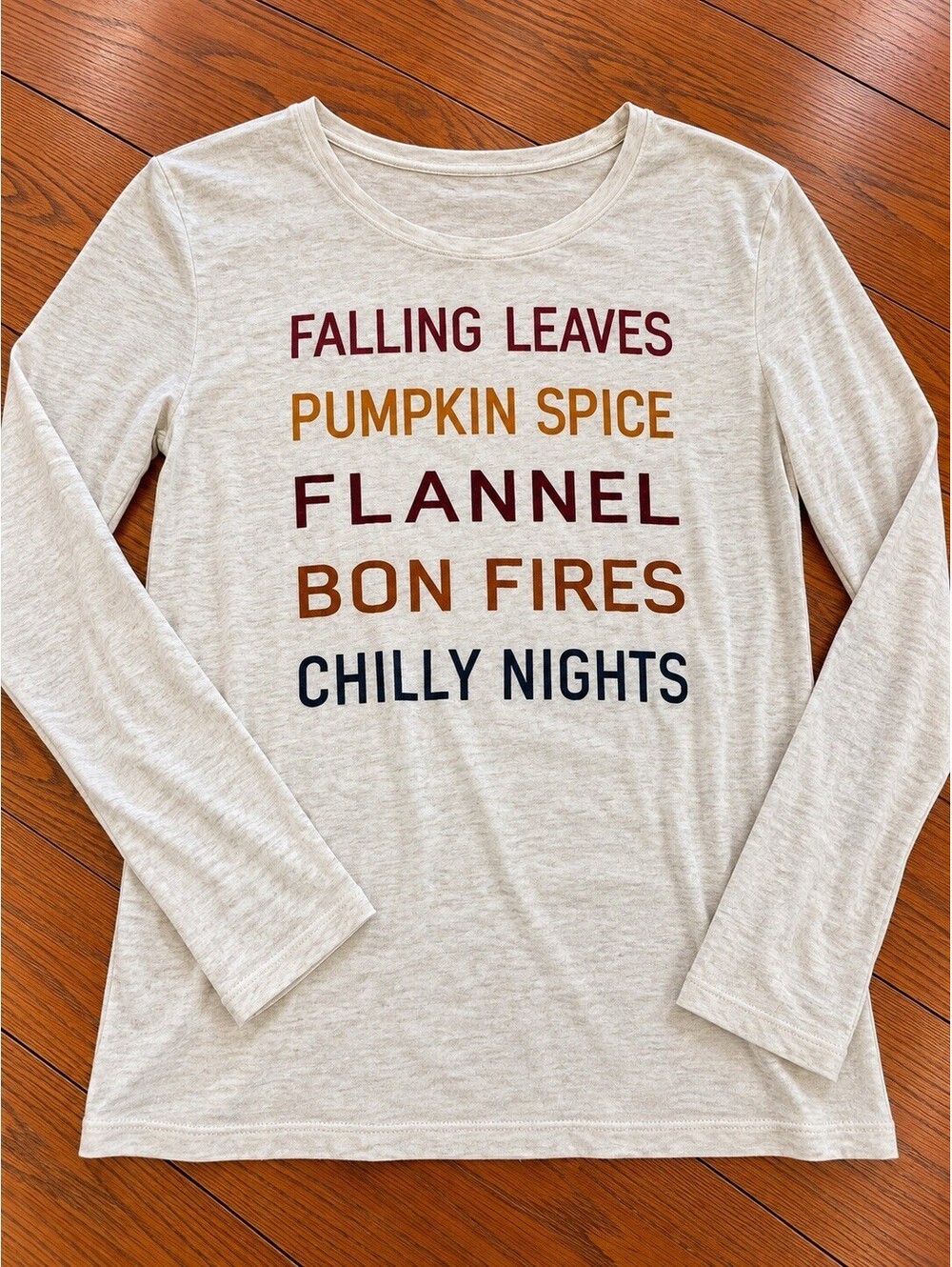 Women’s Long Sleeve Crew Neck Fall Graphic Tee Size Medium